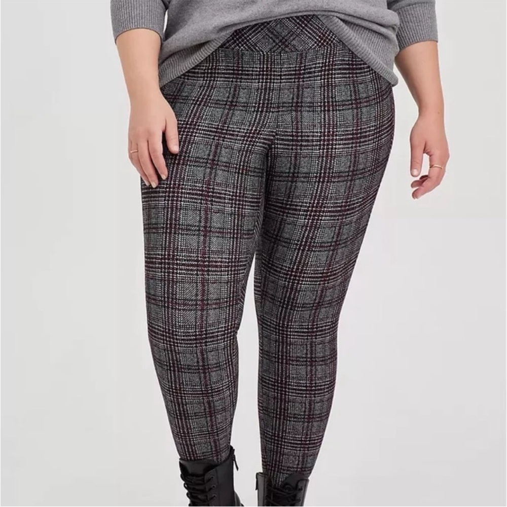 NWT Torrid Pocket Pixie Pant Grey Black Red Herringbone 4X